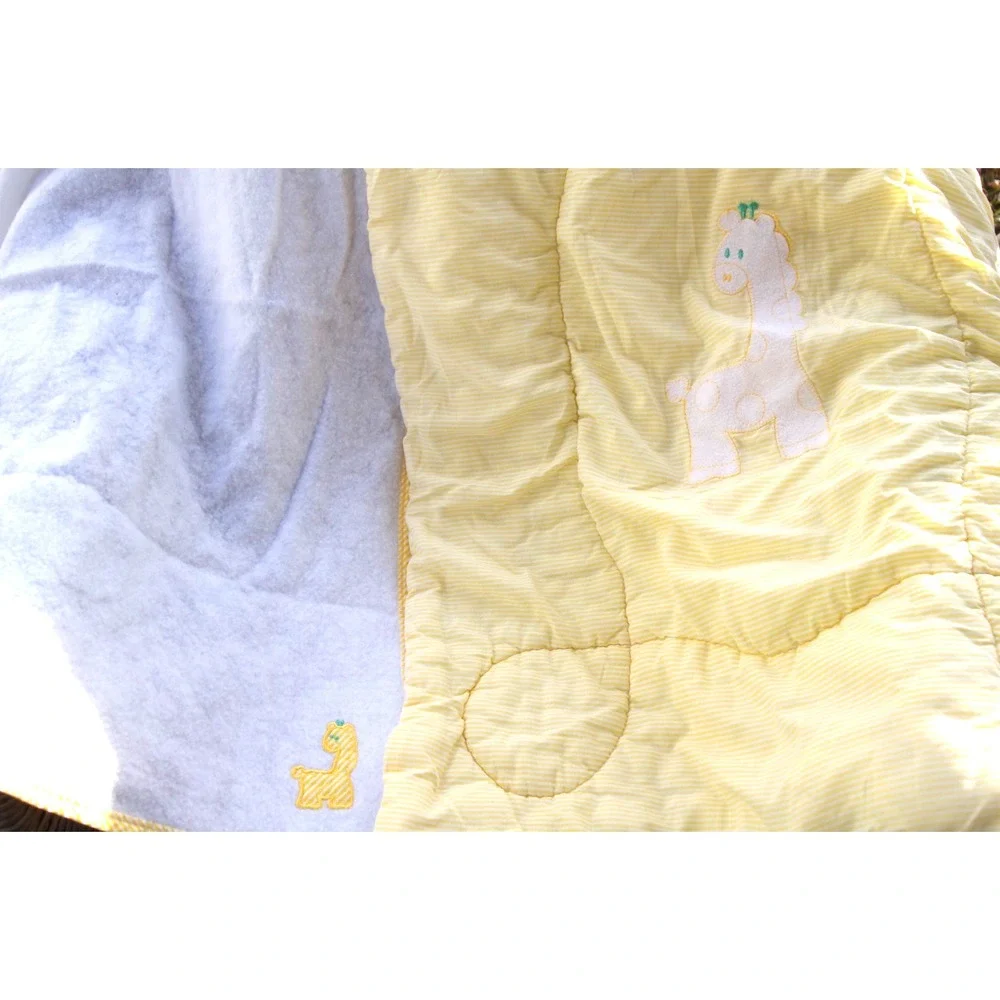 Vintage Baby Blanket & Quilt Set Yellow Stripes‎ Giraffe Applique Darling! USA